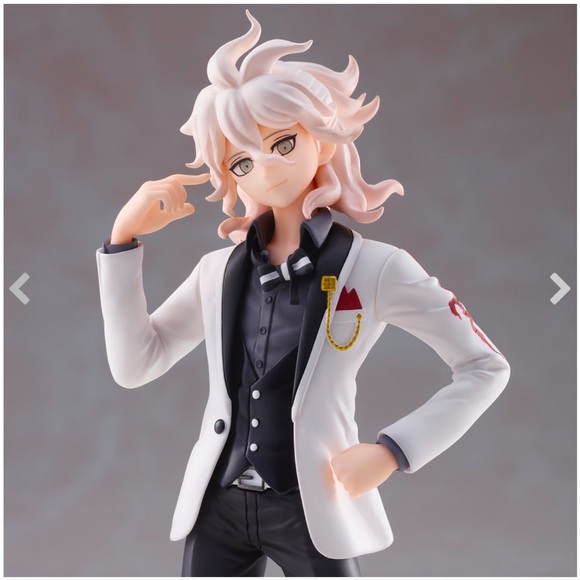 Anime Character Figure in White and Black Outfit - Picture 5 of 13